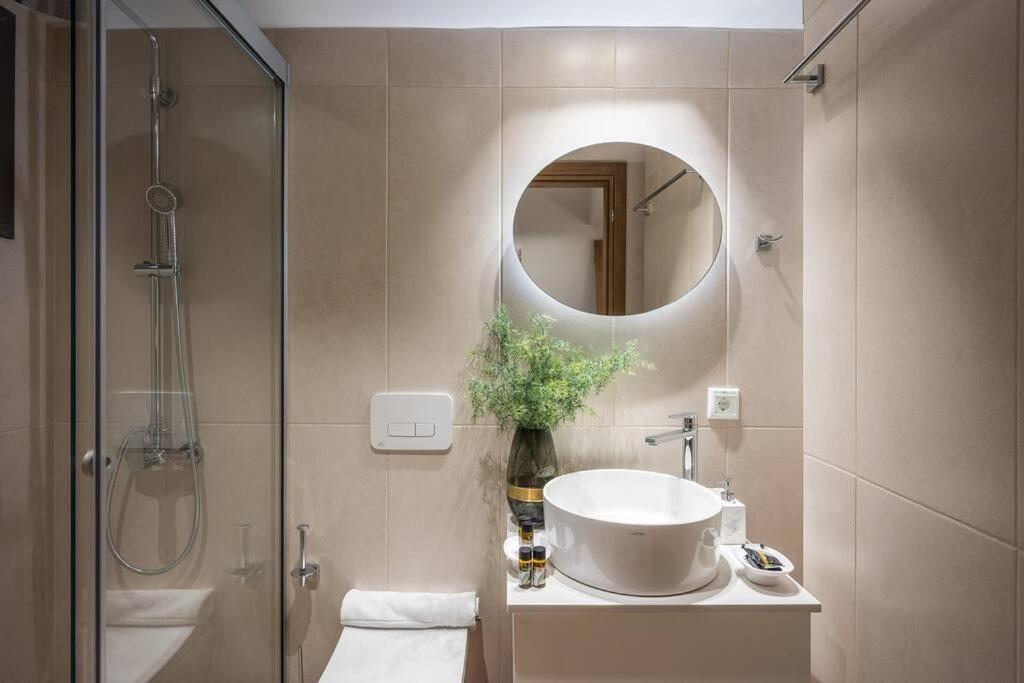 Amalia'S Luxury Apartment 3 Heraklion  Exterior photo